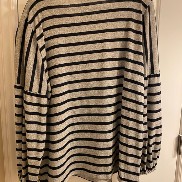 PGB Grey/Navy Striped Top. 2XL NWT. - Picture 3 of 3